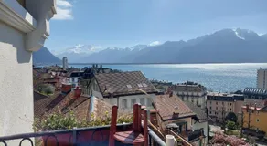 Inspiration room, lake, mountains, balcony in Montreux city center - Image 5