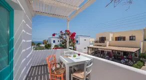 Nissia Beach Apartments & Suites - Image 5