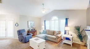 Second floor condo with pool & hot tub access WiFi private W&D and central AC - Image 2