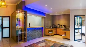 Bishops Lodge - Image 3