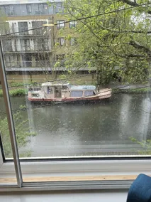 Canalside 1bed flat. - Image 5