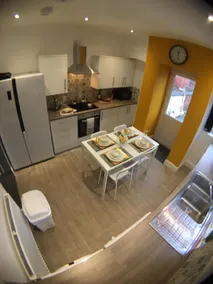 Townhouse @ 87 Walthall Street Crewe - Image 4