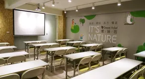 Green Hotel - Fengjia - Image 5