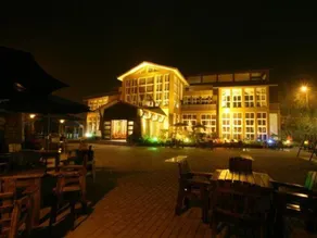 Qingfeng Gorge Resort Hotel - Image 4