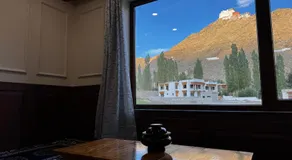 New Royal Guest House - Image 4