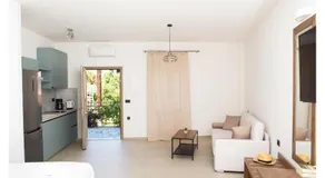 Le Quartier Comfy Studios - Image 2
