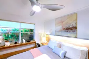 Cozy Home in Famous Palm Beach! Walks to beach! - Image 2