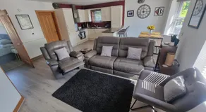 The Priory - 1 mile from Ramside Hall Hotel Spa and Golf & A1 - Image 2