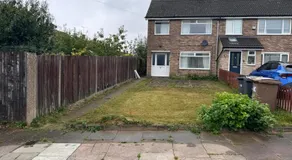 3 Bedroom Modern House in Luton LU4 0TY - Amazon Prime - No Party - Image 4
