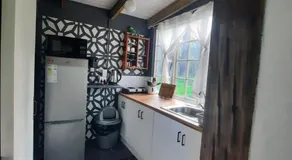 Stone Cottage - Image 2