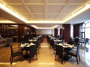 Haiyang Shenglong Jianguo Hotel - Image 2