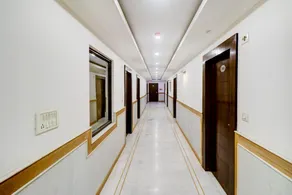 Townhouse 517 La Sapphire Near Delhi Airport - Image 5