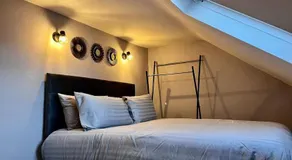 Cosy Seaside Cottage - Image 2
