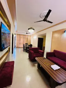 Luxur Inn - 3BHK Apartment - Image 3