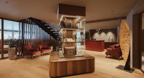 The Oswald Grand Hotel - Image 3