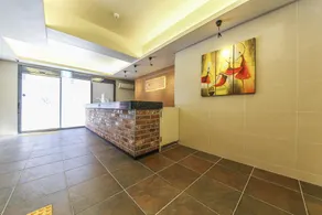 H  Hotel - Image 4