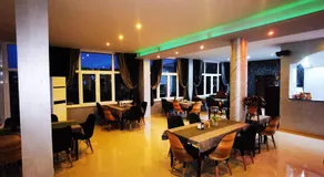 Sunrise Hotel & Camping - Image 2