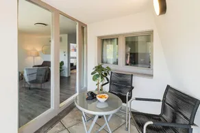  URBAN ISLAND - Riverside Apartments - Image 5