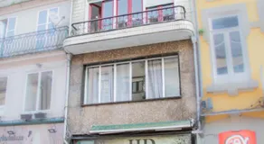 Travel & Live - Image 5