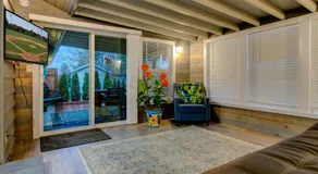 Modern Luxuries in a Quiet Convenient Location - Image 3