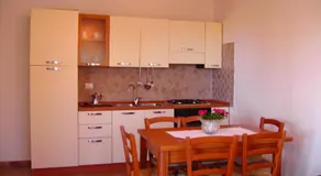 Lisa's lovely house - Image 5