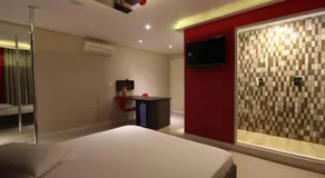 Flow Motel (Adult Only) - Image 2