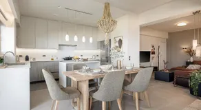 Emmanuel's Sea View Luxury Apartment - Image 2