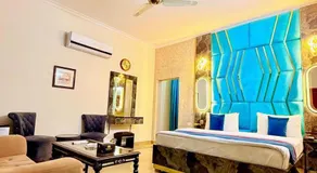New Pakeeza Hotel - Image 3