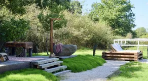 Red Barn - Image 2