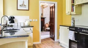 Beautiful Traditional secluded country cottage - Image 3