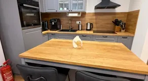 NEU - APARTMENT FOR 6 IN HAGEN- DIRECT PARKING! A45 - A1 - A46 Richtung Dortmund Netflix - WIFI, Fully-Automatic-COFFEMASHINE, KITCHEN, NETFLIX, DISNEY - Image 3