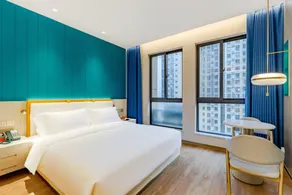 Feiyu S Esports Hotel - Image 2