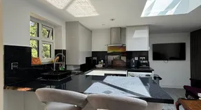 A Nice 2BR Fully Furnished with Parking 2BRFN LP - Image 4