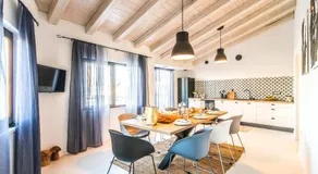 Villa Gravisi by Villa Plus - Image 3