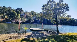 #02 - Unique Lakeside Studio Cottage- Pet Friendly - Image 5