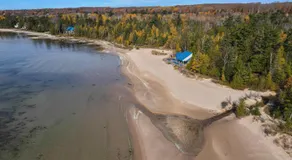 Harbor Springs Retreat - Image 5