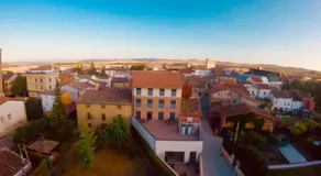 Apartamentos Turísticos Leiva -La Rioja - Image 4