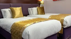 Quality City Hotel Restaurant Free Parking - Image 2