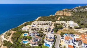 Holiday home in Benagil with communal pool - Image 4