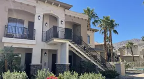 Designer Condo 2 beds Sleeps 4 Dogs welcome! - Image 5