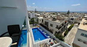 Sunny Blue Hotel - Image 3