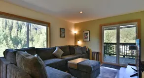 315 Woodbridge - Image 2
