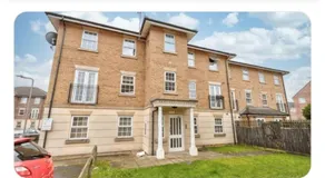 1 Bedroom luxury Flat Close to town center - Image 5