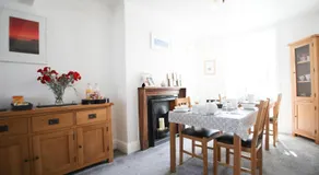 No 10 Treverbyn Road B & B - Image 5
