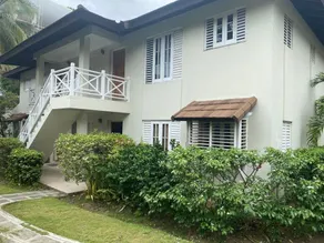 Finest Accommodation Renfrew Place 4-12 Renfrew Rd 2 bedroom 2 bat Apt # 15 New Kinston Jamaica - Image 3