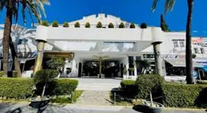 Apart Milla de Oro Marbella - Image 5