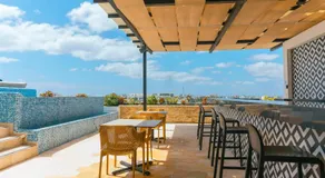 Luxury 1BR - 2 Pools - Spa - Gym - Cinema - Private Bars - Near Beach - Image 3