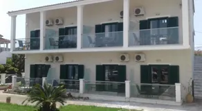 UMBRELLA BEACH APARTMENTs - Image 3