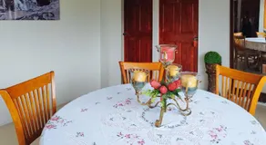 RedDoorz at FJ Hotel Tubungan Iloilo - Image 2