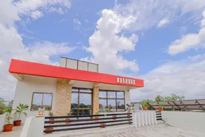 Hotel Maldhari by Oyo Rooms - Image 2